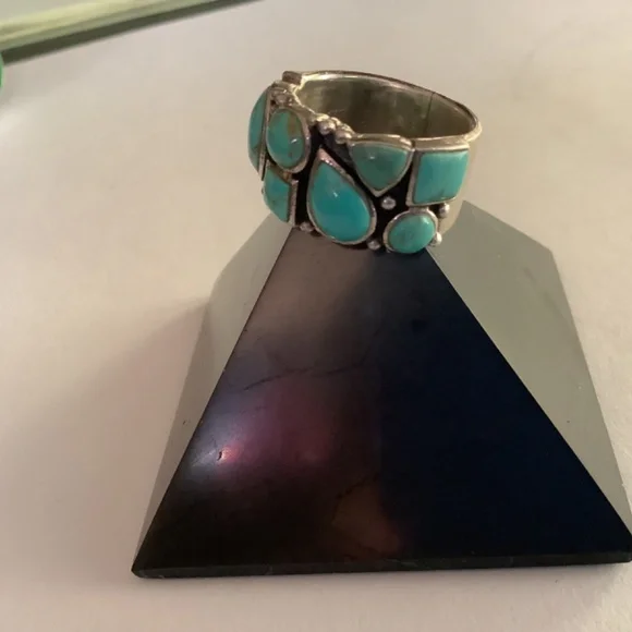 GORGEOUS STERLING SILVER TURQUOISE BAND WITH 7 STONES!! - Picture 3 of 11